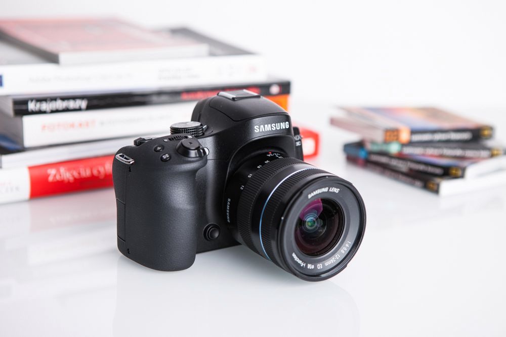 Samsung NX30 - solidny, wygodny, ale nie bez wad [test] 51