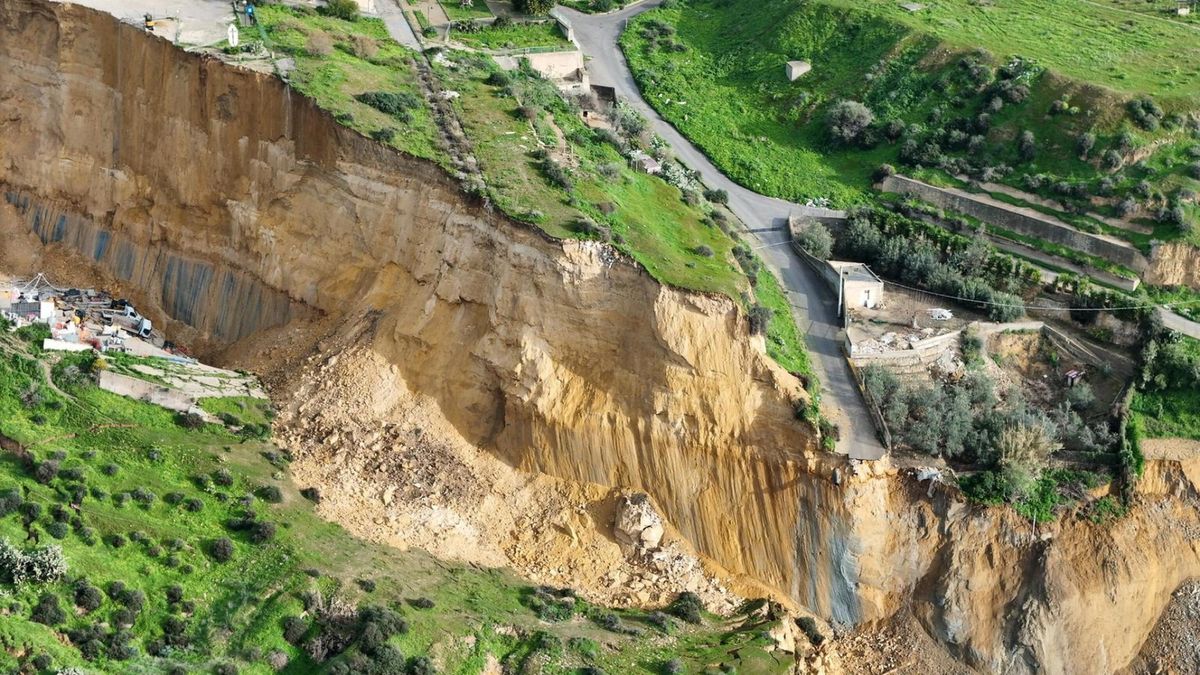 Setki rodzin straciło domy