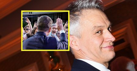 Wystarczy się dobrze przyjrzeć. Żebrowski pokazał, jak wielkim jest fanem Trzaskowskiego
