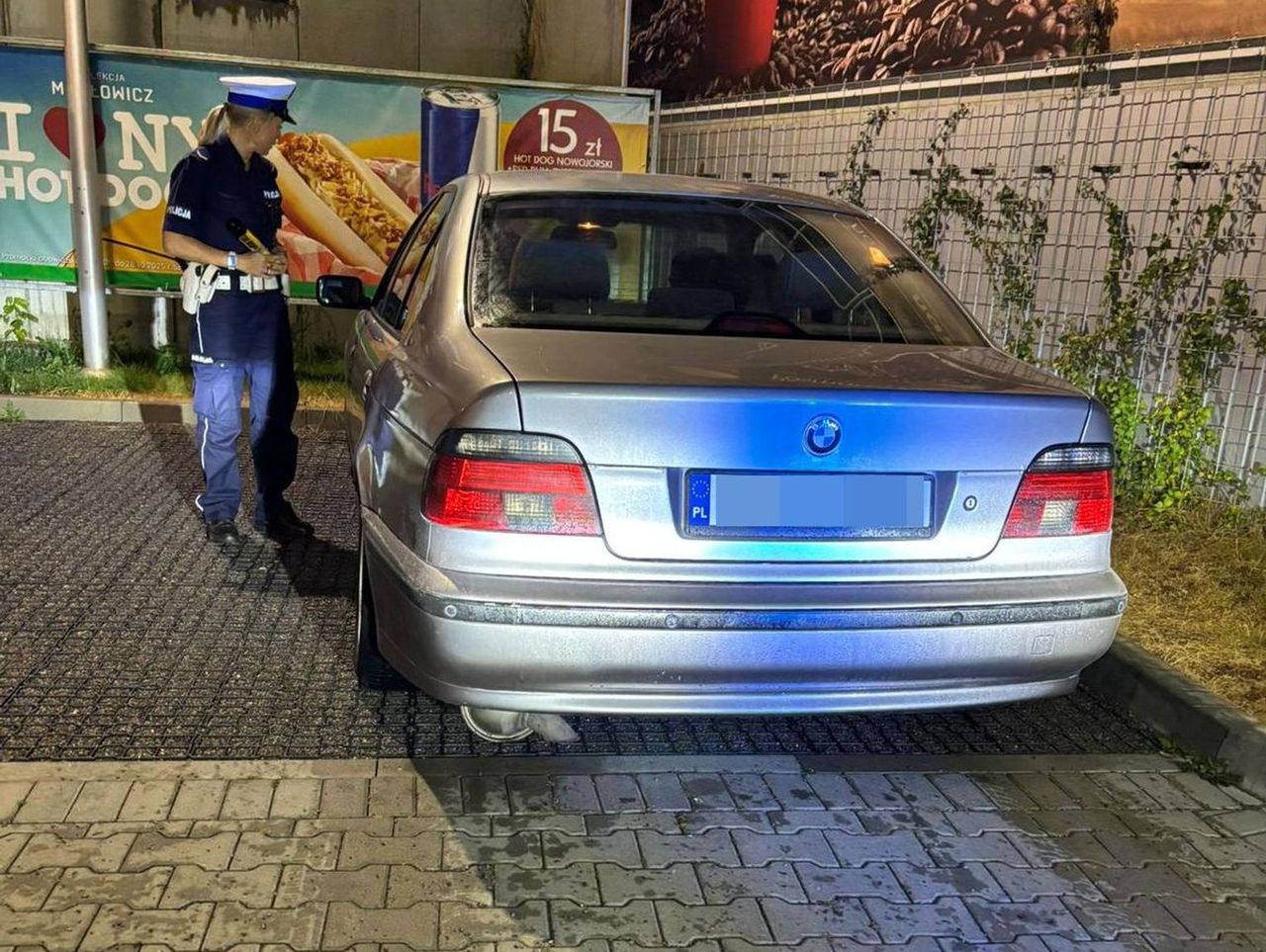 Lublin: Młody drifter w BMW za swoje popisy uzbierał 42 punkty. Musiał też oddać dowód