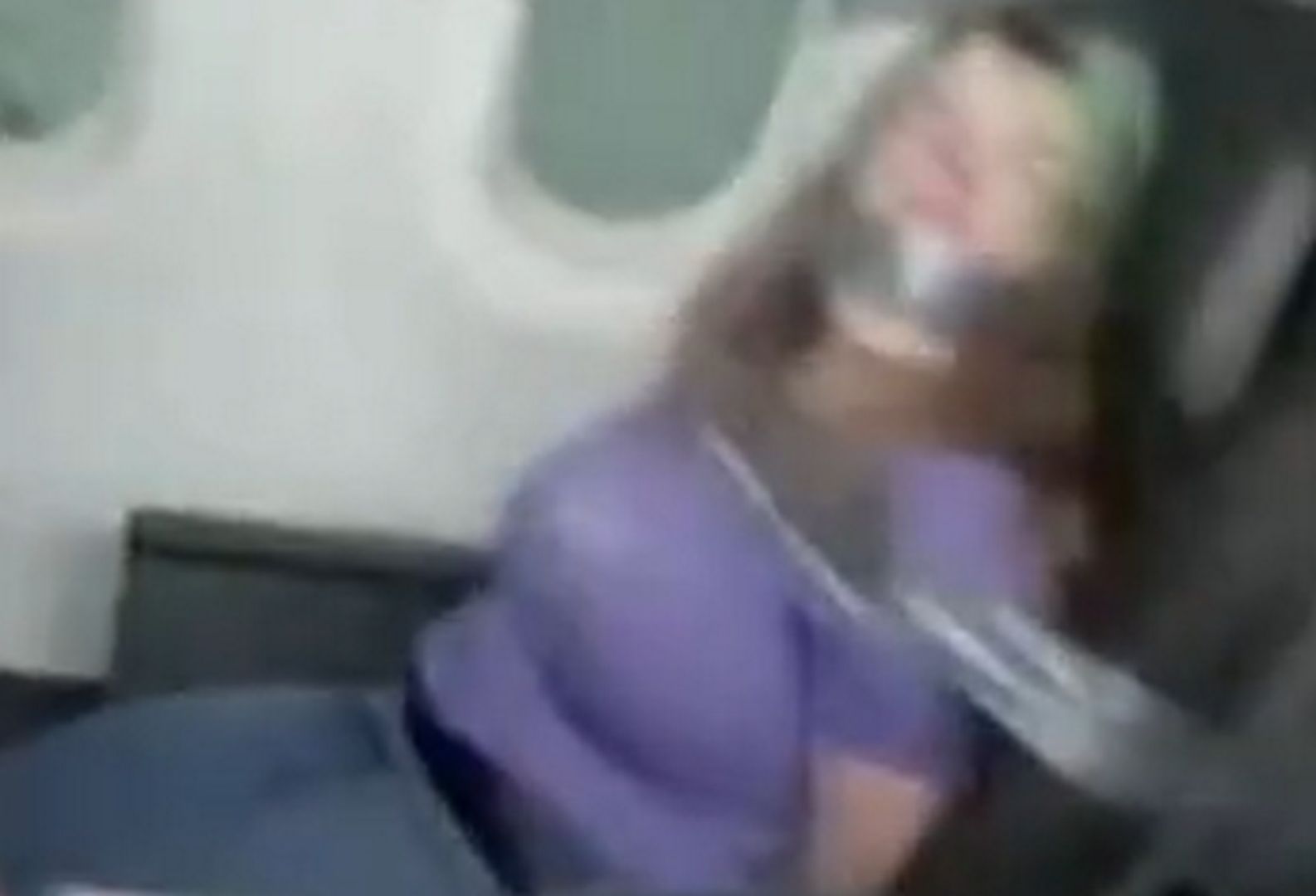 To nagranie obiegło świat. Kobieta dostała najsurowszą karę w historii FAA
