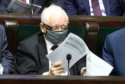 Afera mailowa. Jarosław Kaczyński miał przeczytać, że jest "starym dziadem"