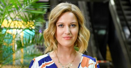 Aleksandra Domańska odpoczywa na Zanzibarze. Promienieje, trzymając dziecko na rękach