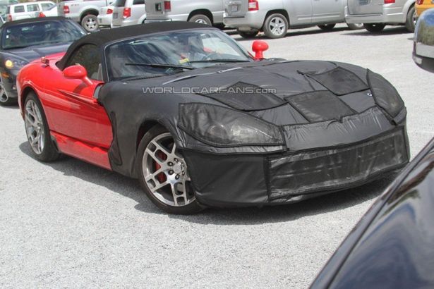 Nowy Dodge Viper (2013) na zdjęciach szpiegowskich