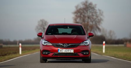 Ile trzeba dziś zapłacić za auto kompaktowe? Bez 70 tys. zł ani rusz