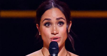 Meghan Markle pokazała się BEZ MAKIJAŻU w nowym dokumencie Netfliksa! Wypłakiwała oczy na wspomnienie "Megxitu" (FOTO)