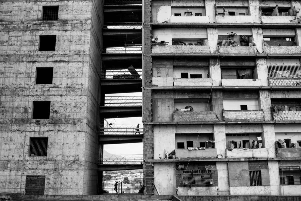 Martin Kollar zwyciężył w konkursie Leica Oskar Barnack Award 2014 [galeria] 18