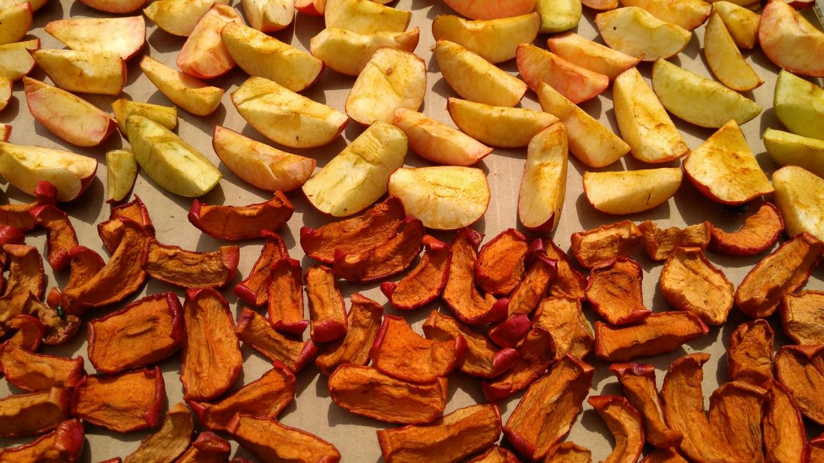 Cztery owoce, które pomagają obniżyć cholesterol.