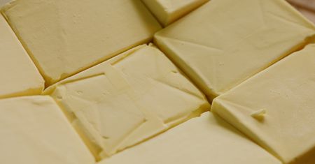 Masło czy margaryna? Odpowiedź wcale nie jest taka oczywista