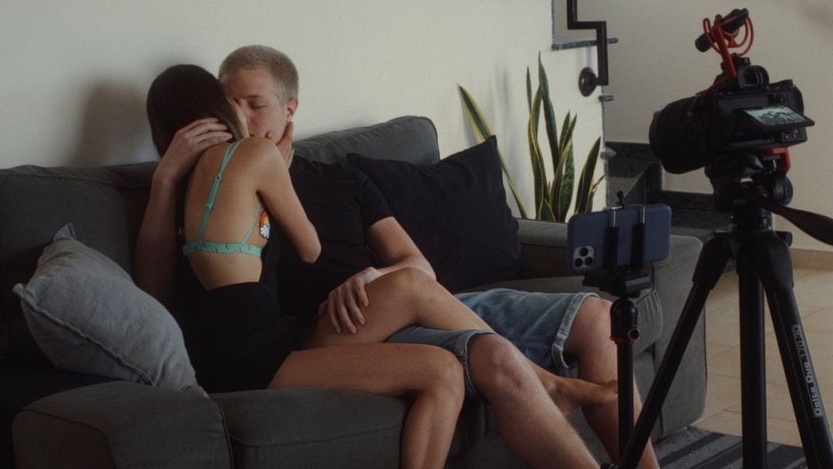 kadr z filmu "Pornfluencerzy”