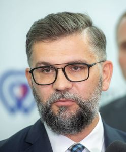 Szczepionki na COVID-19. Lekarz: Skrócenie czasu pomiędzy dawkami jest zasadne