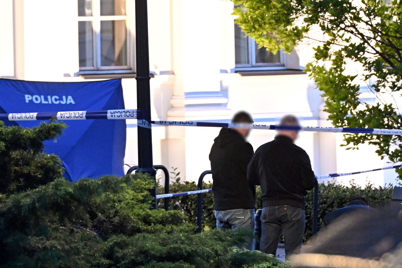 Axe attack rocks University of Warsaw campus, leaves one dead