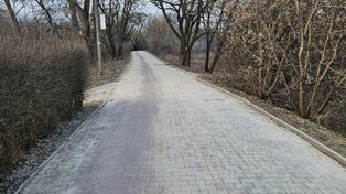 Lublin: Rowerzyści skarżą się na piach na drogach dla jednośladów