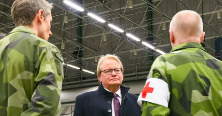 Szef sztabu szwedzkiej armii: Zwiększyliśmy gotowość wojskową w związku z zagrożeniem ze strony Rosji
