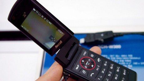 Samsung W380 – 5-megapikselowa klapka 1