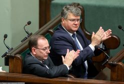 Nowa "pałka" na dziennikarzy. Ustawa czeka na podpis Dudy