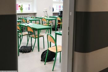 Uczeń zaatakował nauczycielkę podczas lekcji w liceum w Toruniu