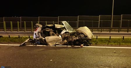 Śląsk. Bielsko-Biała: Samochód wbił się w naczepę ciągnika siodłowego