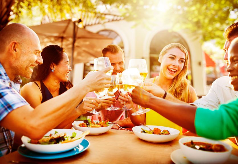 Nawet okazjonalne picie alkoholu może okazać się szkodliwe