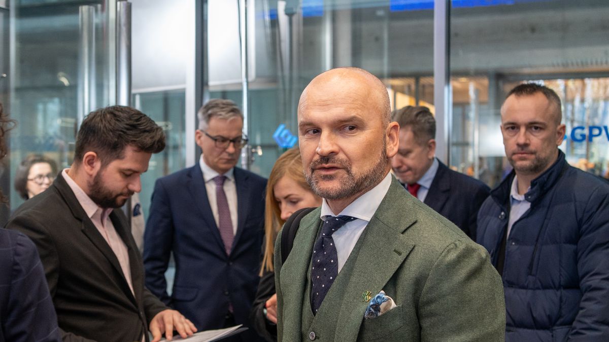 Rafal Brzoska CEO of InPost poses for a picture during an
WARSAW, POLAND - 2025/02/10: Rafal Brzoska CEO of InPost poses for a picture during an event 'Poland - The year of breakthrough' at the Warsaw Stock Exchange in Warsaw. Polish Prime Minister Donald Tusk, speaking at the "Poland: Year of Change" conference, announced that investments in 2025 are projected to exceed 650 billion PLN. He highlighted plans to triple port cargo handling by 2030 and revealed ongoing negotiations with Google and Microsoft for investments in Poland. The conference emphasized economic growth, digitalization, and foreign investment as government priorities. (Photo by Marek Antoni Iwanczuk/SOPA Images/LightRocket via Getty Images)
SOPA Images
economic growth, warsaw stock exchange, poses, inpost, rafal brzoska, foreign investment, conference, gdp