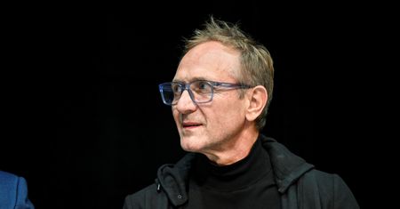 Chyra nie gryzł się w język. Porównał aktorów do księży