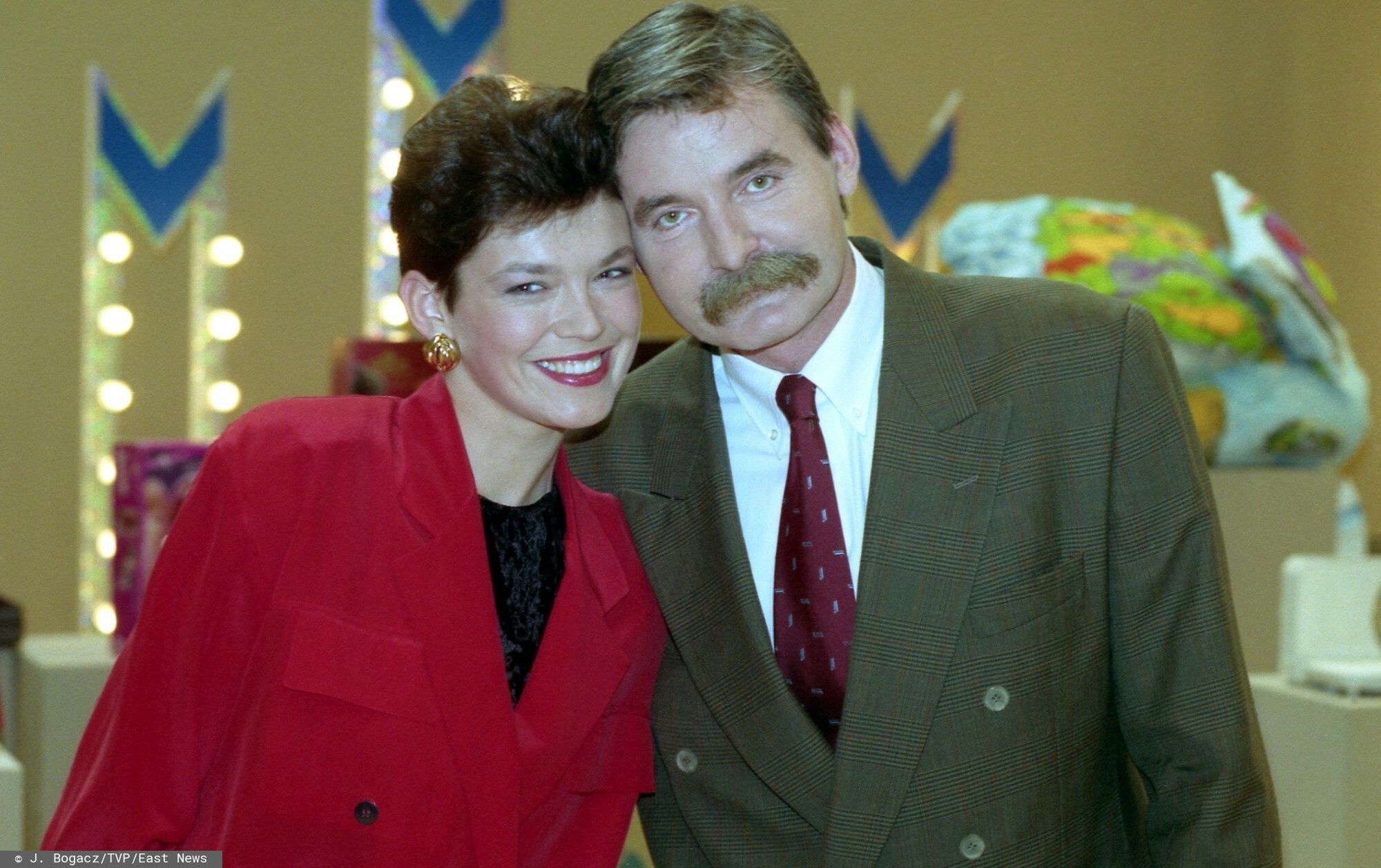 Z archiwum TVP
Fot. Jan Bogacz/TVP/East News   Teleturniej TVP 1992 - Kolo Fortuny   N/Z: Wojciech Pijanowski Magda Masny
J. Bogacz
