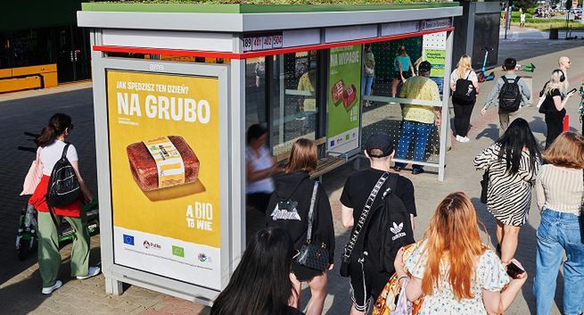 Putka reklamuje się na EKO wiatach AMS-u
