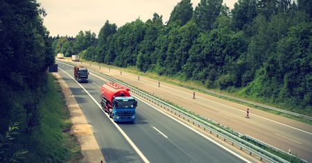 Ile zarabia kierowca ciężarówki? Polska na szarym końcu