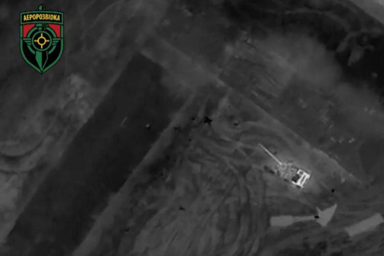 Ukraińcy niszczą jednym pociskiem rosyjski czołg. Mocne wideo