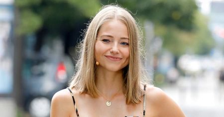 Agata Rubik pozuje na plaży z mamą. Internauci zachwyceni: "JAK SIOSTRY". Podobne? (FOTO)