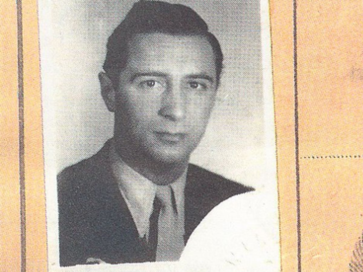 Leopold Tyrmand na zdjęciu z metryczki, 1953 r.
