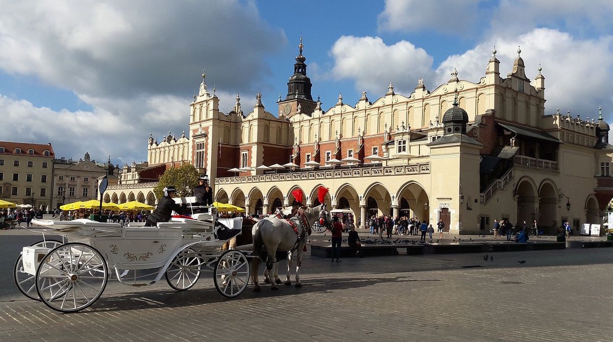 Pogoda w Krakowie. Prognoza na sobotę, 1 marca 2025. Możliwy deszcz i porywisty wiatr