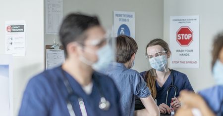 Szpital w Płocku ogranicza odwiedziny pacjentów z powodu grypy. Apel do osób z objawami