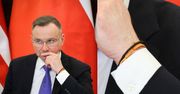 Na nadgarstku Andrzeja Dudy pojawiła się tajemnicza ozdoba. Stylistka wyjaśnia, co może oznaczać (FOTO)