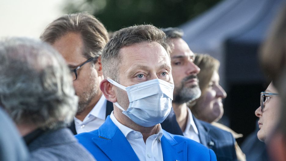 Warszawa. Wiceprezydent Warszawy Paweł Rabiej opowiedział, jak przeszedł zakażenie koronawirusem