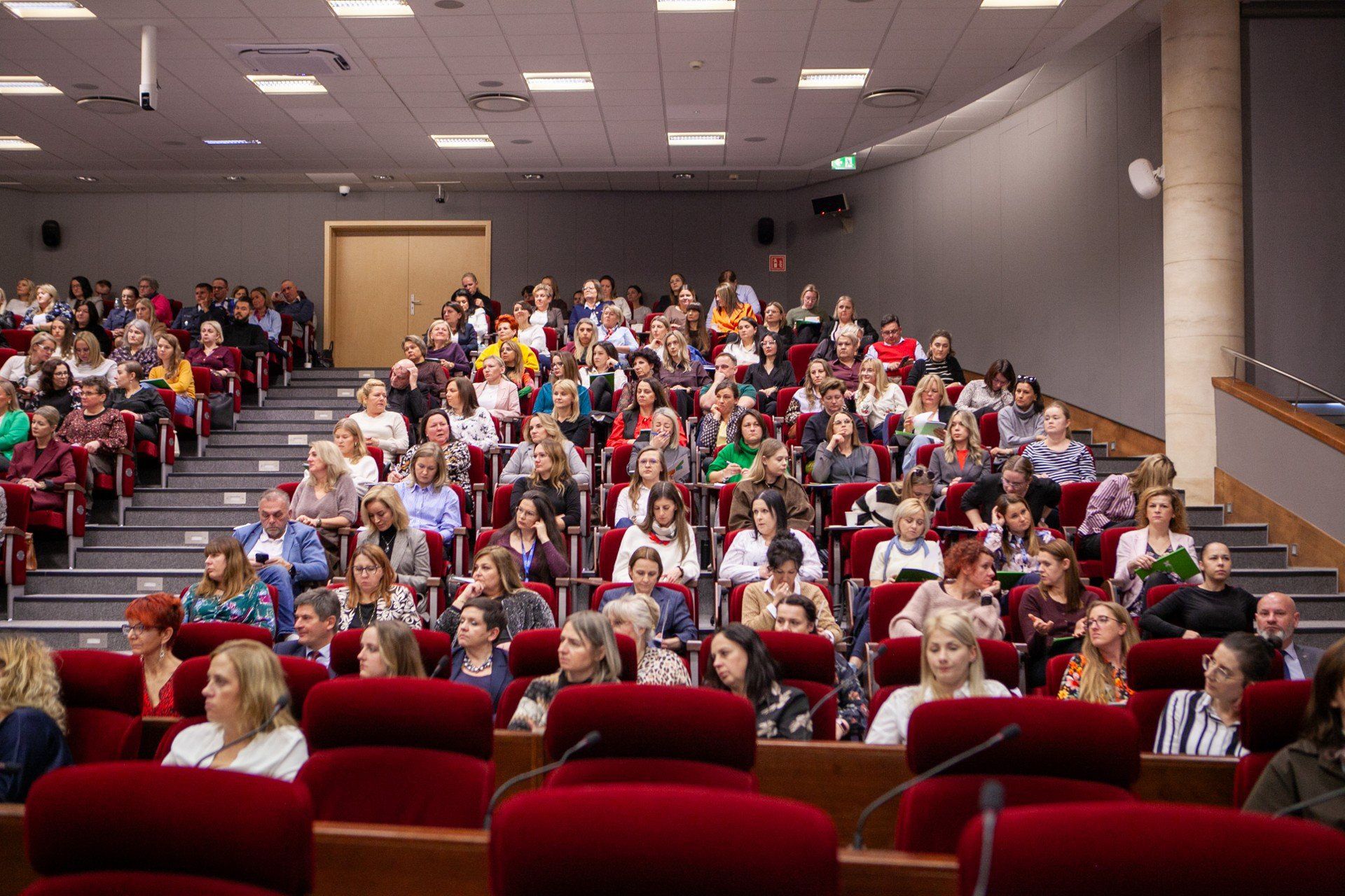 &#34;Dziecko ma głos&#34; - konferencja o przemocy wobec dzieci w Rzeszowie