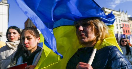Studentki pomagają uchodźcom. "Zgłosiło się 10 tys. osób"