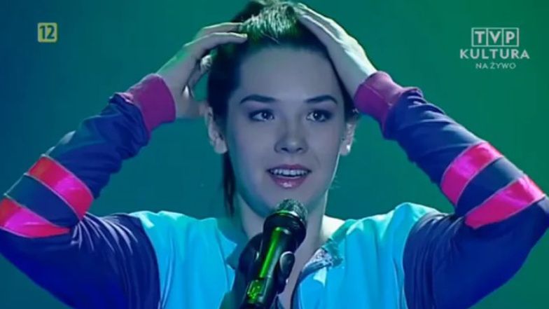 Karolina Czarnecka stała się rozpoznawalna po wykonaniu utworu "Hera, koka, hasz, LSD"