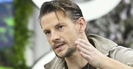 Sebastian Fabijański wspomina, jak prawie STRACIŁ DACH NAD GŁOWĄ: "Musiałem pożyczać pieniądze od matki"