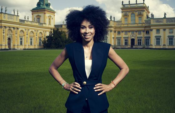 Nowa aktywność Omeny Mensah. Będzie organizować wydarzenia kulturalne