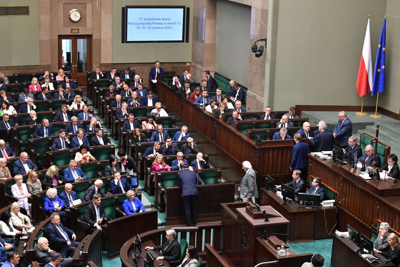 Frankowicze wśród posłów. Jak sobie radzą ze spłatą długu w obcej walucie?