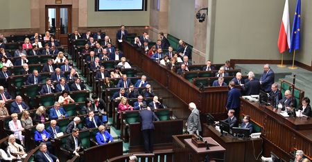Frankowicze wśród posłów. Jak sobie radzą ze spłatą długu w obcej walucie?