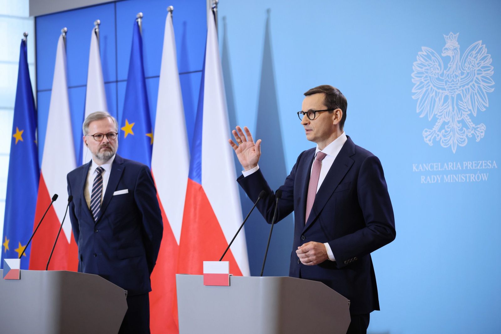 Mateusz Morawiecki: wystąpiliśmy do Komisji Europejskiej o środki dla uchodźców