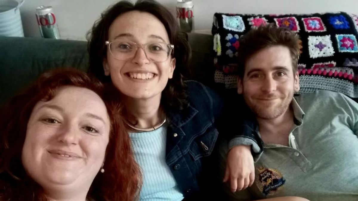 Sam, Anna i Megan są w poliamorycznym związku