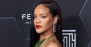 Rihanna przyłapana podczas pierwszego wyjścia po urodzeniu dziecka! (FOTO)