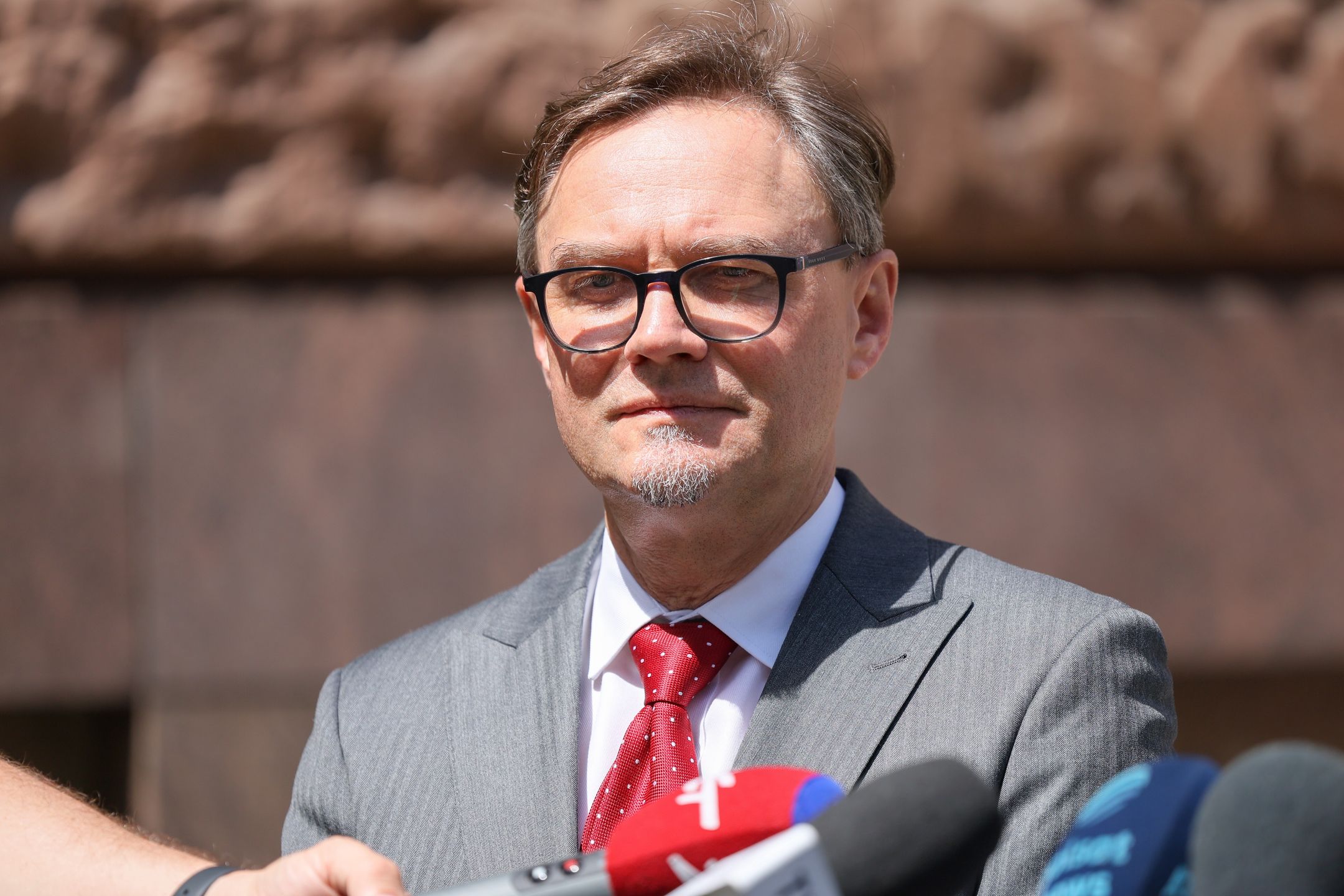 Pawe� Wro�ski
Rafa� Guz
2, druga, g�osowanie za granic�, II, II tura wybor�w, Ministerstwo Spraw Zagranicznych, na prezydenta, organizacja wybor�w, polityk, polityka, prezydenckie, tura, wybory, wybory Prezydenta RP, za granic�, zagraniczne