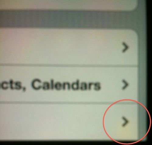Żółte plamki na wyświetlaczu iPhone'a 4 zanikają samoistnie 1