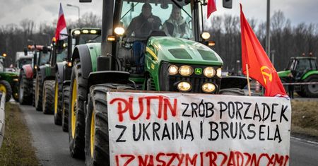 Finał skandalu z Putinem na plakacie. Rolnik z tej blokady: Czuję się jakbym dostał siekierą w łeb
