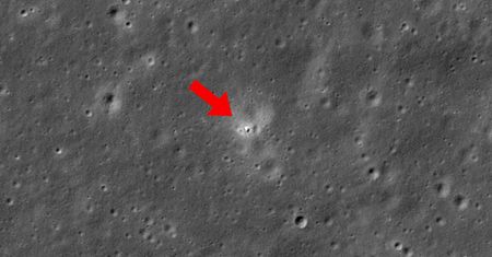 Dostrzegł go na niewidocznej stronie Księżyca. NASA pokazała zdjęcie