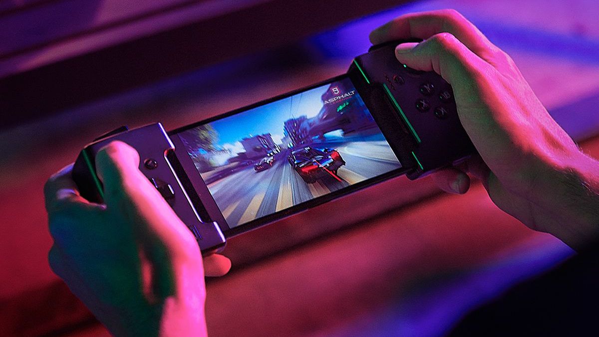 ASUS ROG Phone w sprzedaży w Polsce. Cena nie jest niska, ale to prawdopodobnie najlepszy sprzęt dla graczy 1
